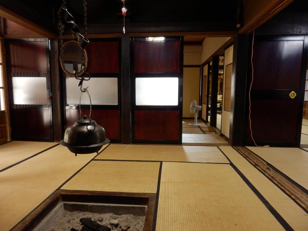 Minshuku Goyomon Hotel Nanto Екстериор снимка