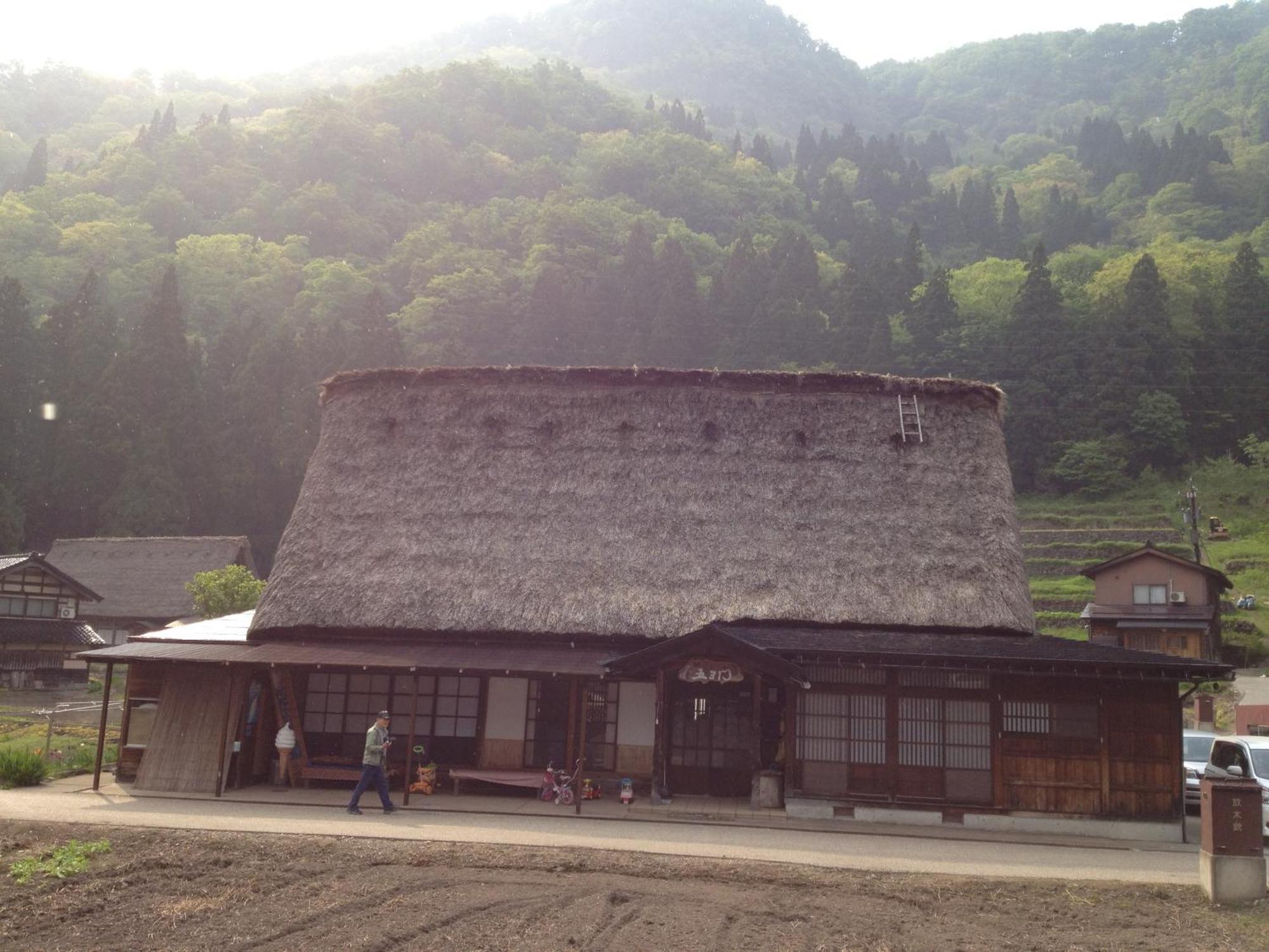 Minshuku Goyomon Hotel Nanto Екстериор снимка